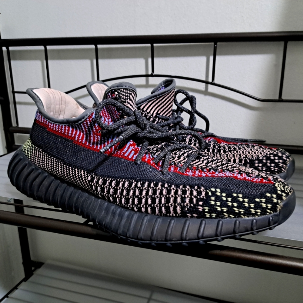 Yeezy 350 Boost v2 'Yecheil - Reflective'